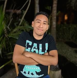 Meet your Posher, Chris